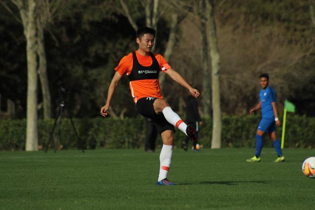 普尔24+9奇才再擒老鹰 班凯罗31+7魔术负公牛